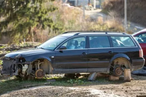 Junk Car Removal Service in Orlando, Fl
